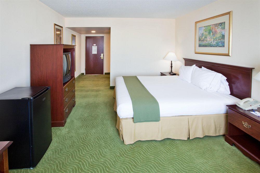 Holiday Inn Express & Suites I-26 & Us 29 At Westgate Mall, An Ihg Hotel Spartanburg Quarto foto